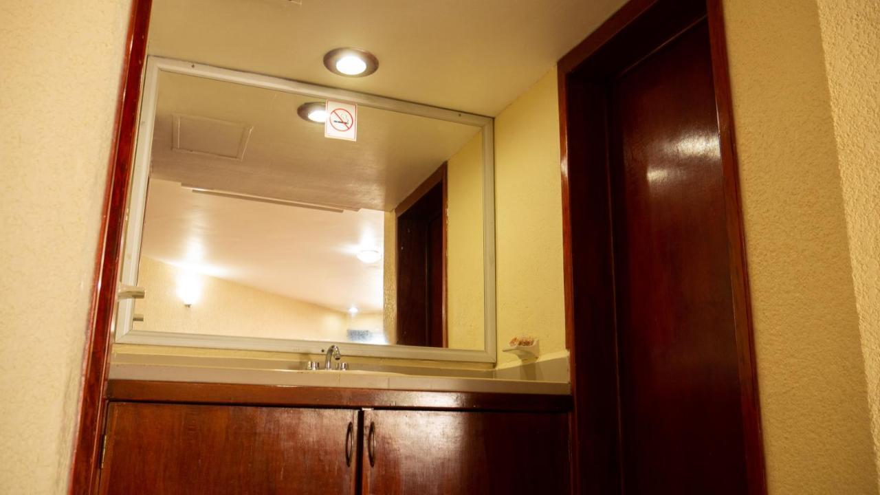 Hotel Plaza Mazari Suchiate エクステリア 写真