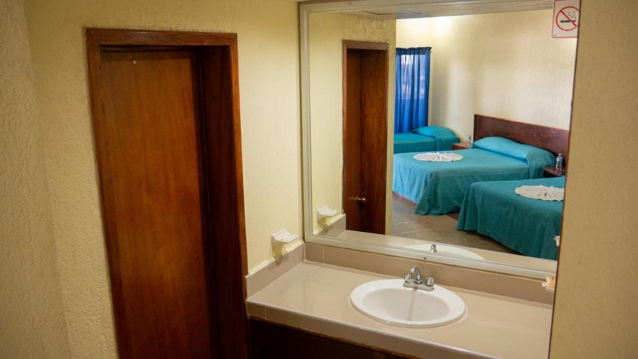 Hotel Plaza Mazari Suchiate エクステリア 写真