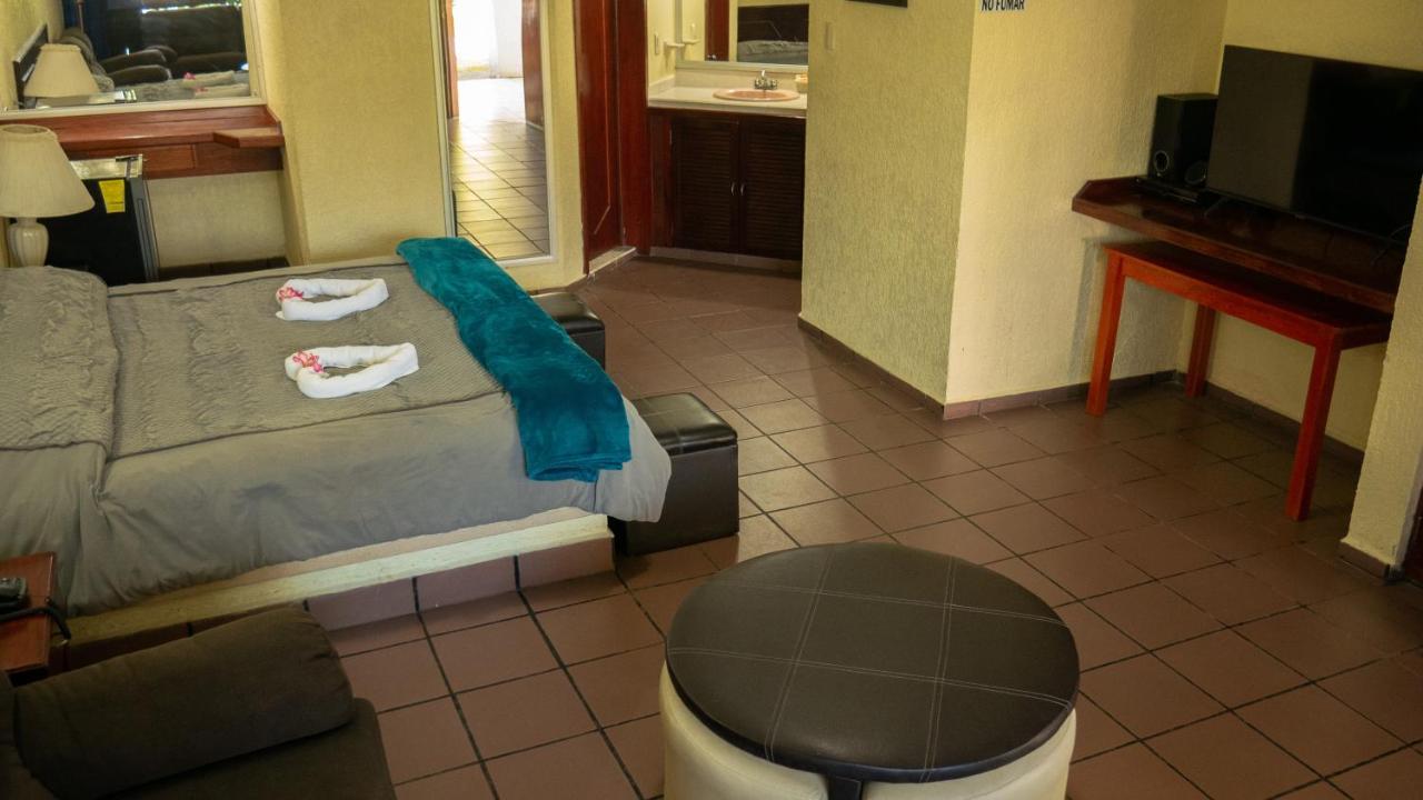 Hotel Plaza Mazari Suchiate エクステリア 写真